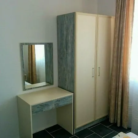 بيت ضيافة Limani