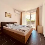 Guest house Limani 3*